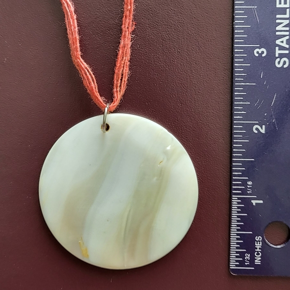 Seashell Pendant - Picture 4 of 4
